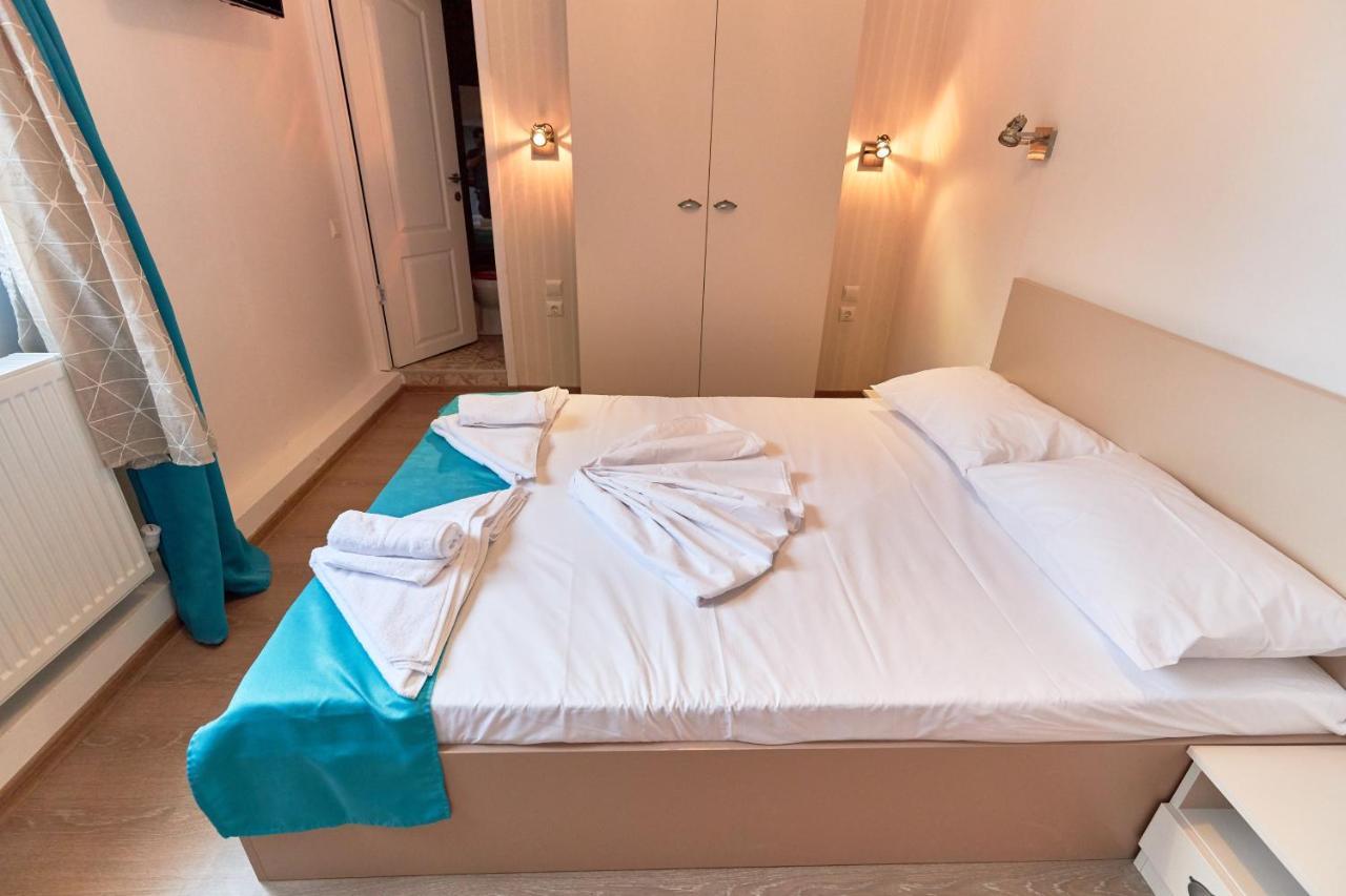 Stanford Aparthotel Gara De Nord Bukares Bagian luar foto