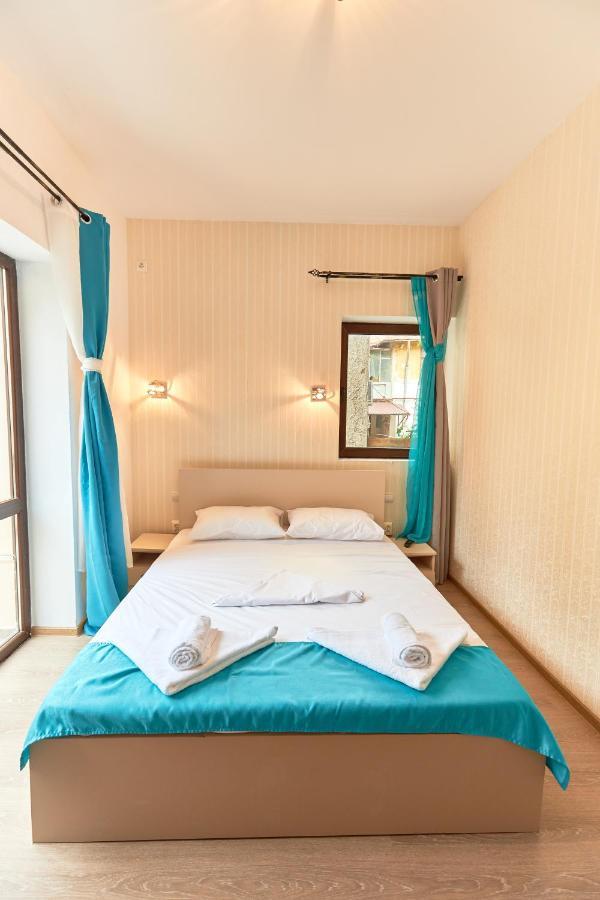 Stanford Aparthotel Gara De Nord Bukares Bagian luar foto