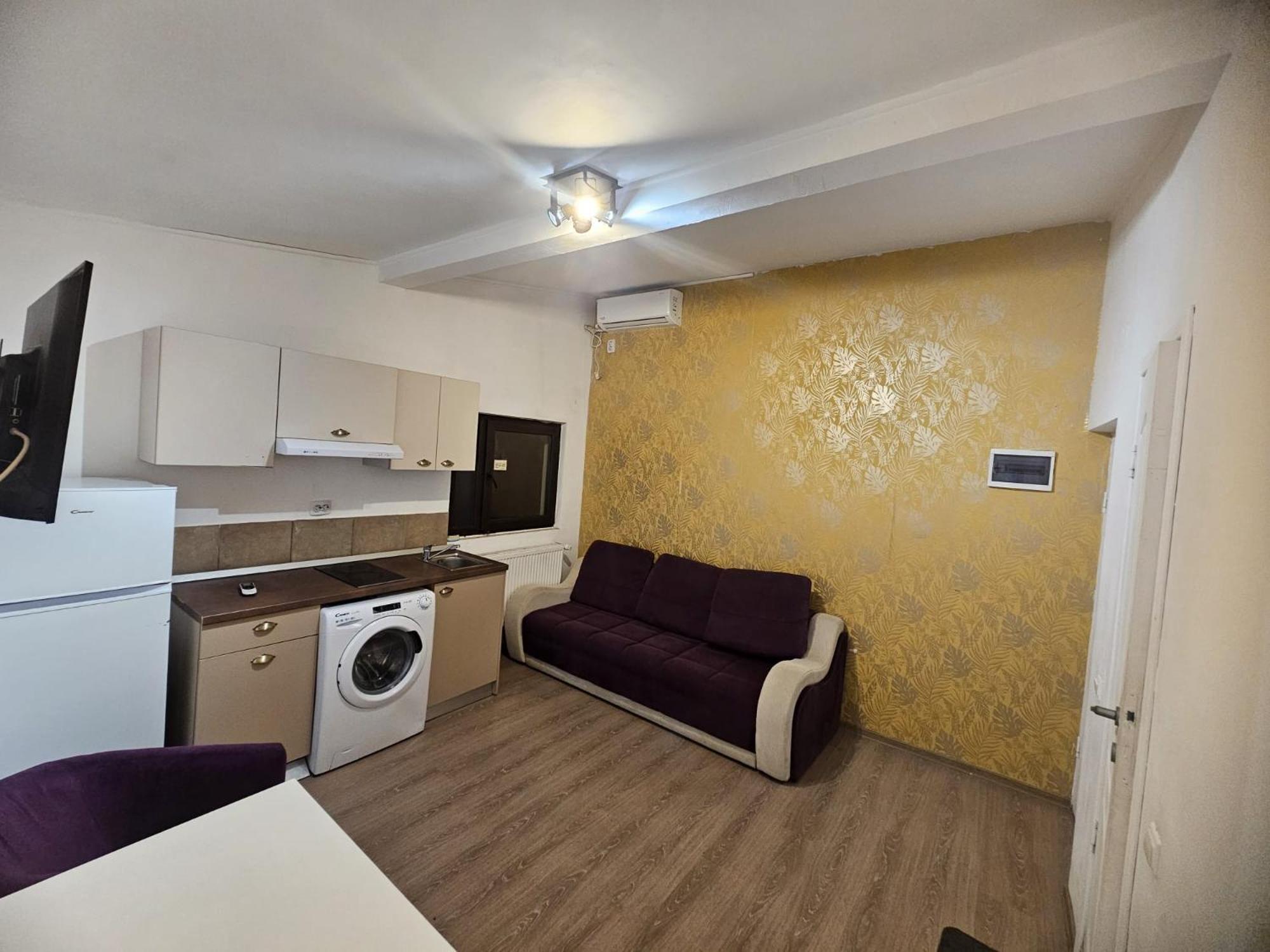 Stanford Aparthotel Gara De Nord Bukares Bagian luar foto
