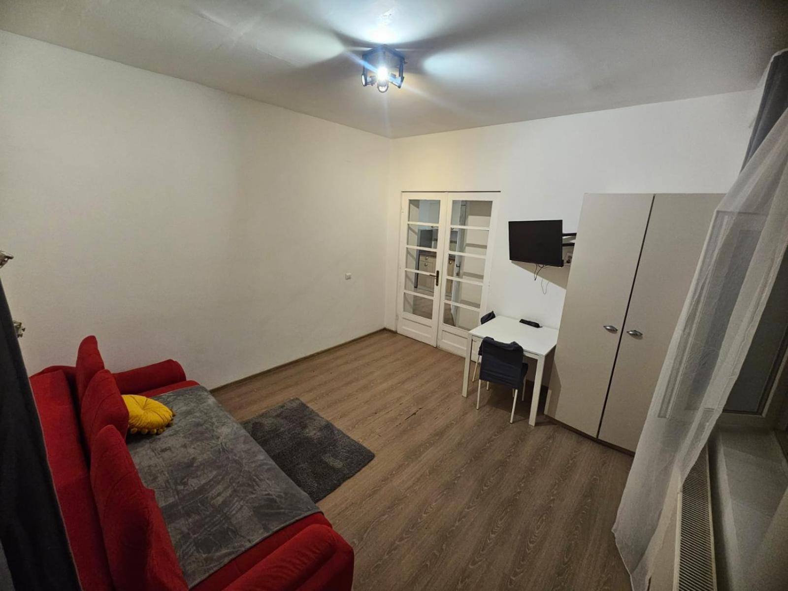 Stanford Aparthotel Gara De Nord Bukares Bagian luar foto